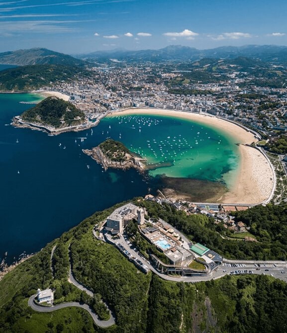 <strong>San Sebastian</strong> by <a href='https://www.instagram.com/p/CMSfGJ4Iqe-/' target='_blank'><strong>@francescoview</strong></a> on Instagram.